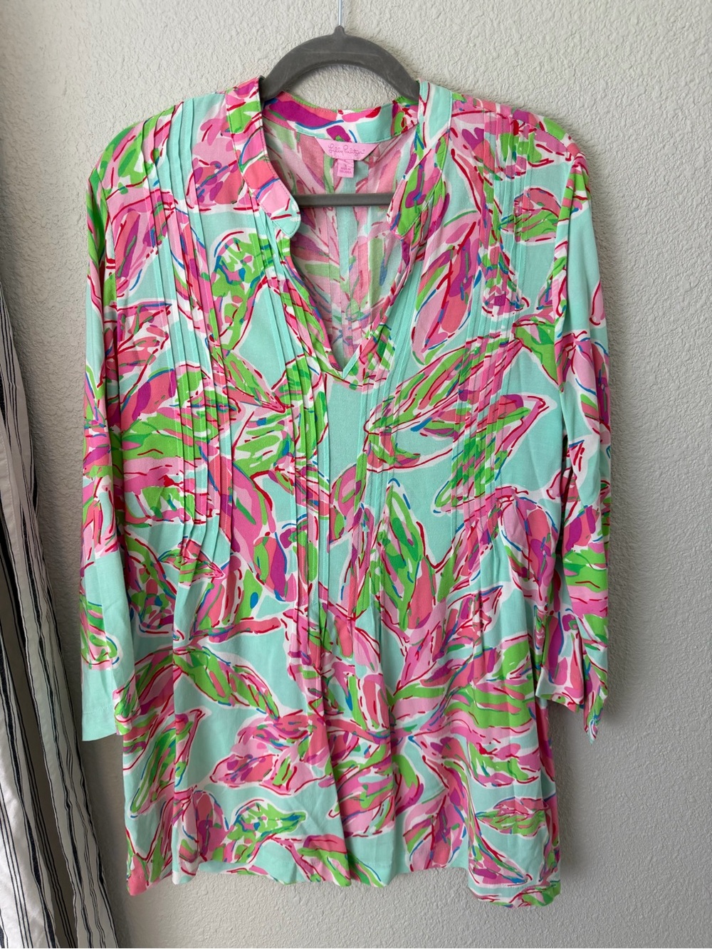 Lilly Pulitzer Dorothy In the Vias Mint Pink Green Printed V-Neck Tunic